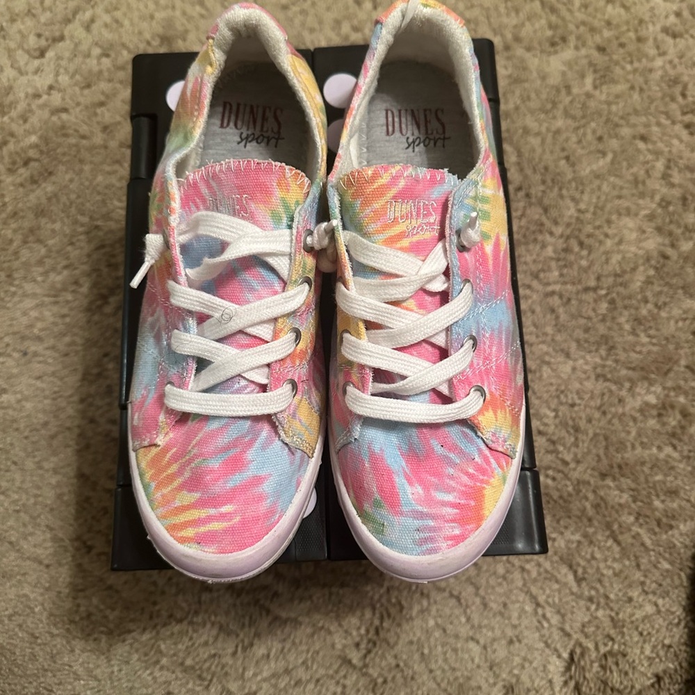 Dunes Women Tie-Dye Sneakers